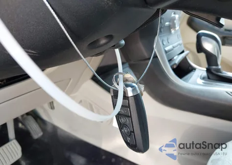 2017 Ford Edge Titanium z USA, uszkodzony, nr VIN 2FMPK4K98HBB60886